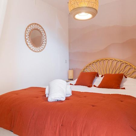 Appart Cosy, Piscine, Clim, Parking Prive - Proche Plage - Arrivee Autonome - Lit Queen Size La Seyne-sur-Mer Bagian luar foto