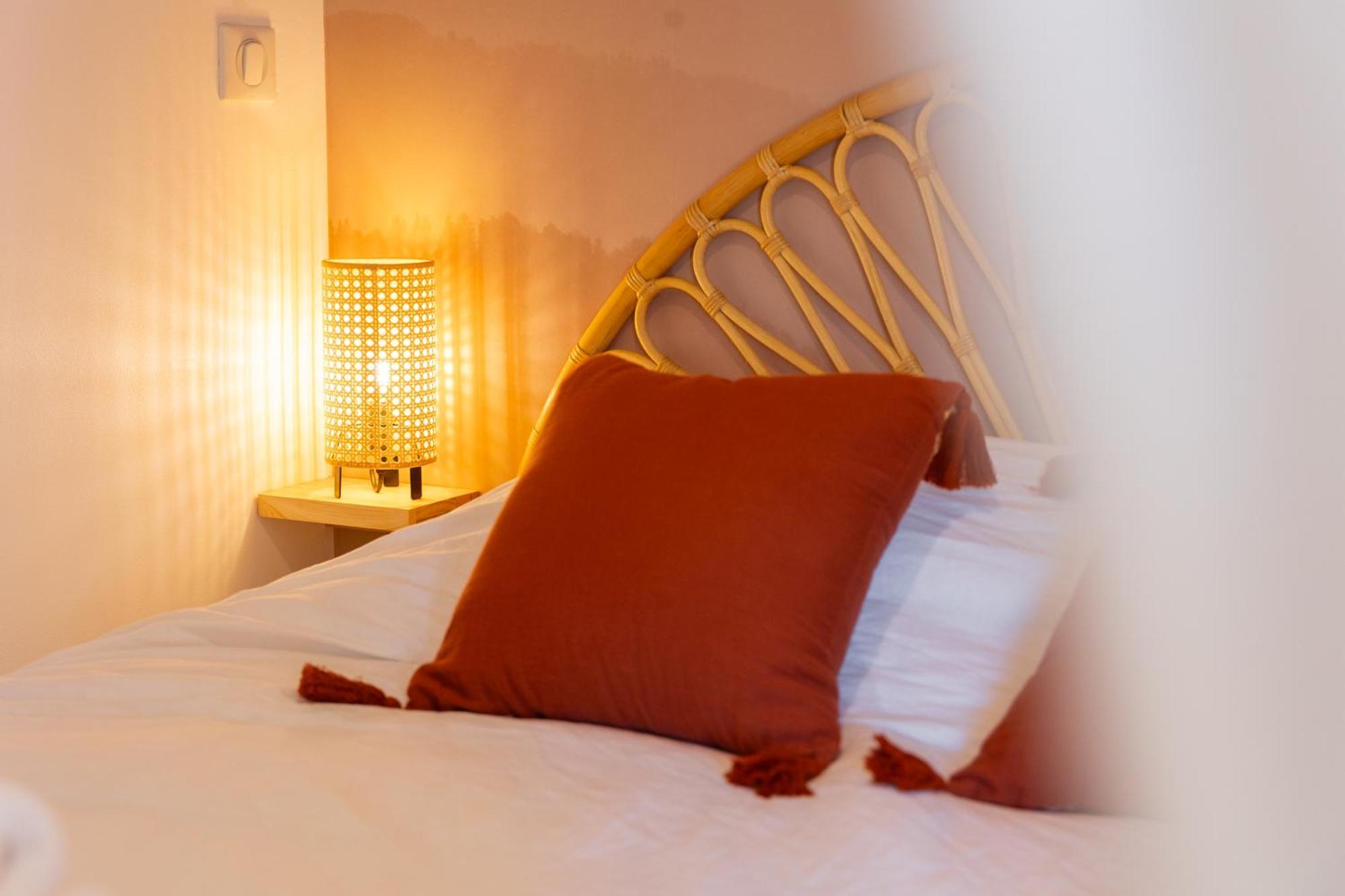 Appart Cosy, Piscine, Clim, Parking Prive - Proche Plage - Arrivee Autonome - Lit Queen Size La Seyne-sur-Mer Bagian luar foto