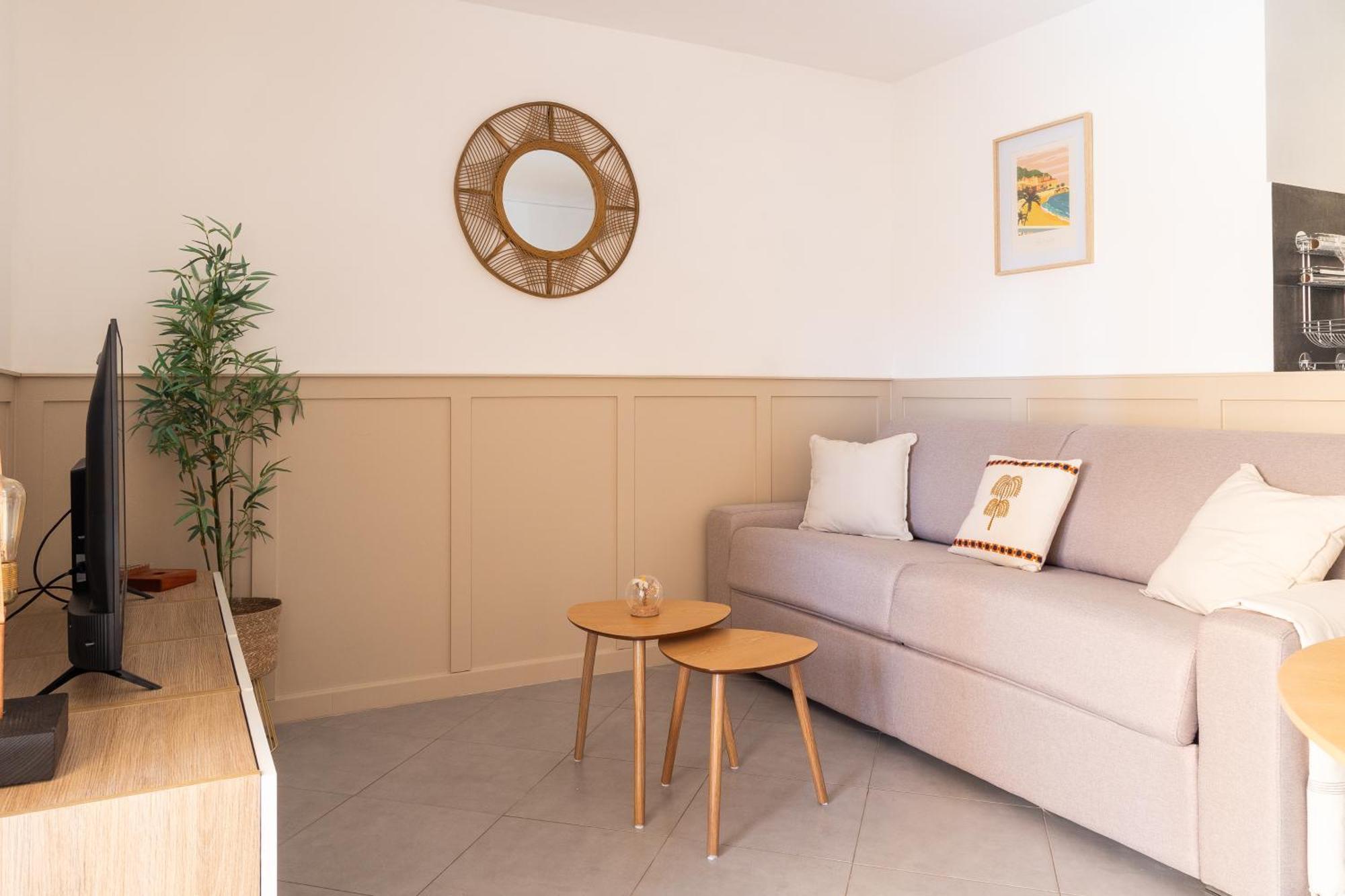 Appart Cosy, Piscine, Clim, Parking Prive - Proche Plage - Arrivee Autonome - Lit Queen Size La Seyne-sur-Mer Bagian luar foto